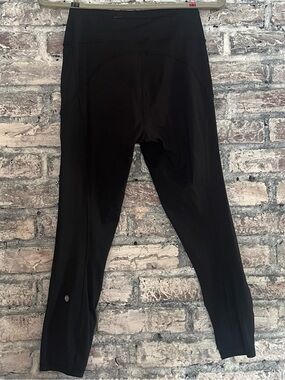 lululemon athletica Black HighRise Performance Leggings No piling smoke/pet free